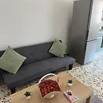Casa Nuvola Rossa Kr7 شقة كروتوني