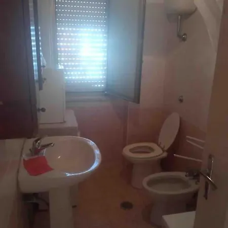 Casa Nuvola Rossa Kr7 * Crotone