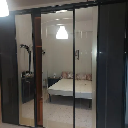 Casa Nuvola Rossa Kr7 * Crotone