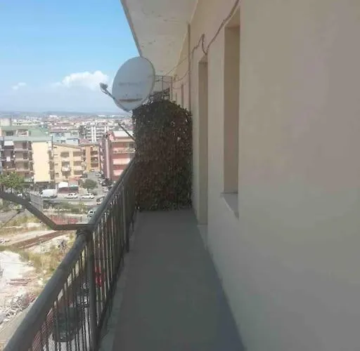 Casa Nuvola Rossa Kr7 * 克罗托内