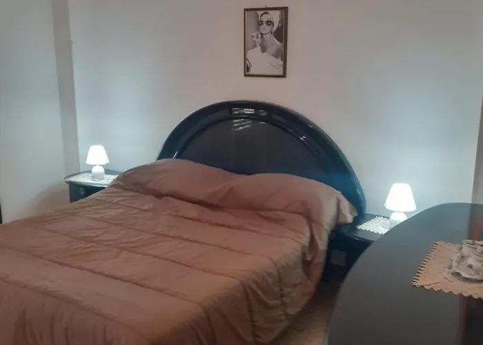 Casa Nuvola Rossa Kr7 克罗托内