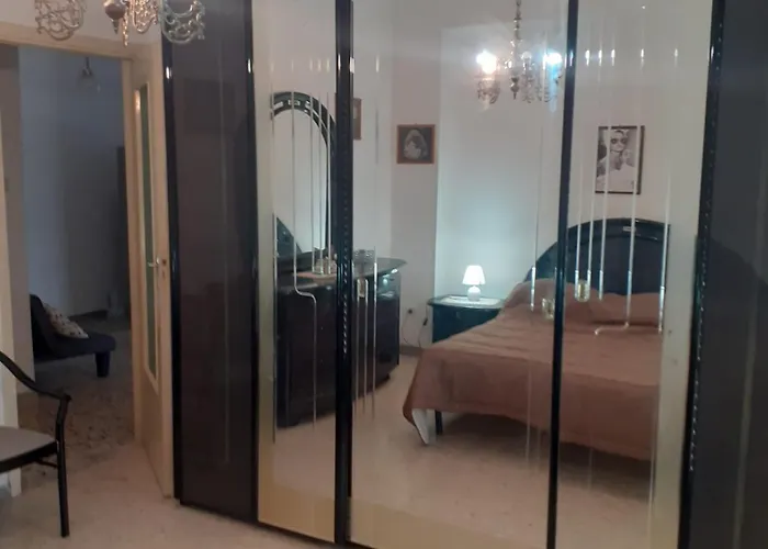 Casa Nuvola Rossa Kr7 * 克罗托内