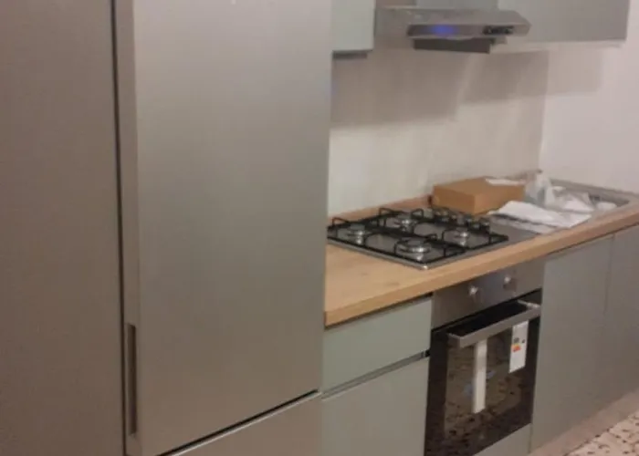 Casa Nuvola Rossa Kr7 克罗托内