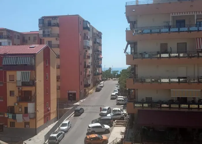 Casa Nuvola Rossa Kr7 公寓