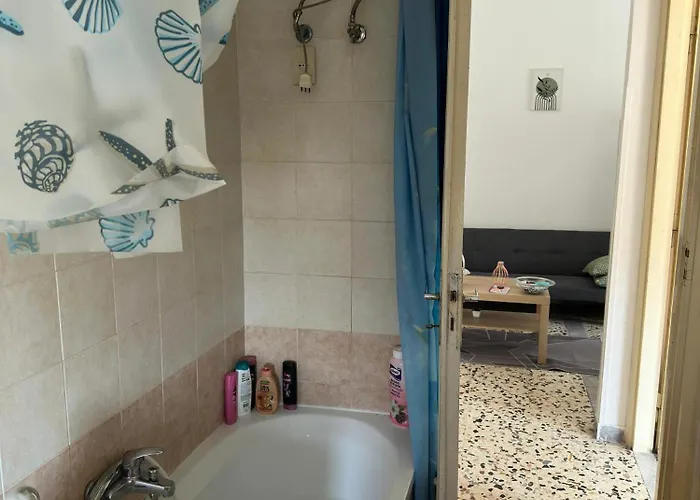 Casa Nuvola Rossa Kr7 * 克罗托内