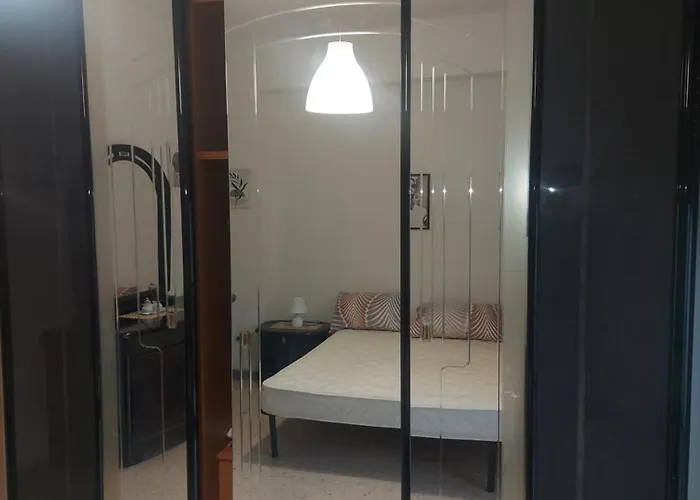 Casa Nuvola Rossa Kr7 * 克罗托内